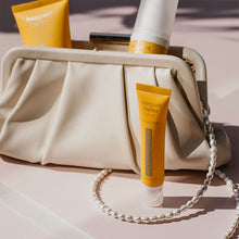 Load image into Gallery viewer, Margaret Dabbs Nourishing Nail & Cuticle Serum Pen 15ml