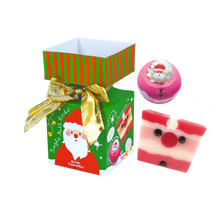 Load image into Gallery viewer, Bomb Cosmetics Jingle Bell Rock Mini Cracker Gift Pack